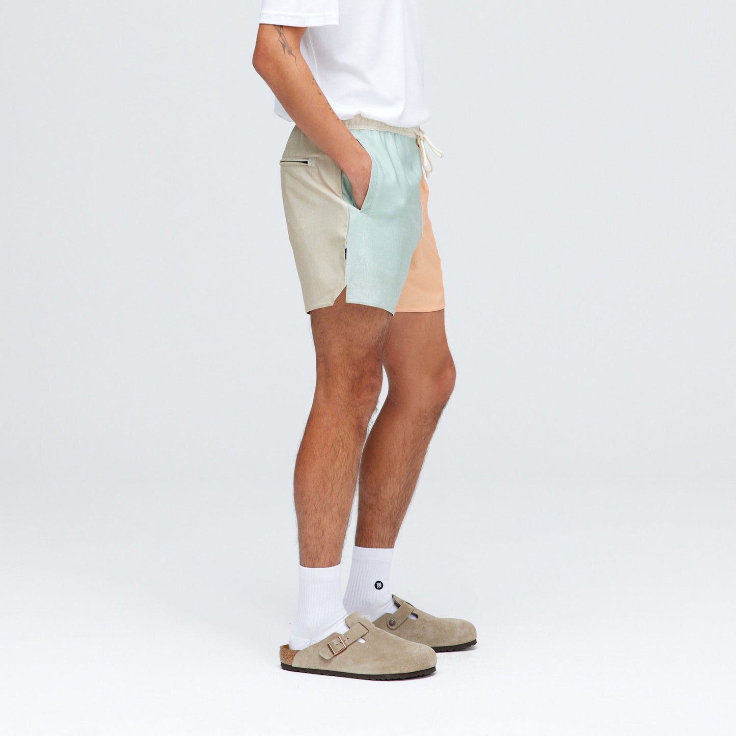 Stance Complex Athletic Short 5&quot; Peach |model