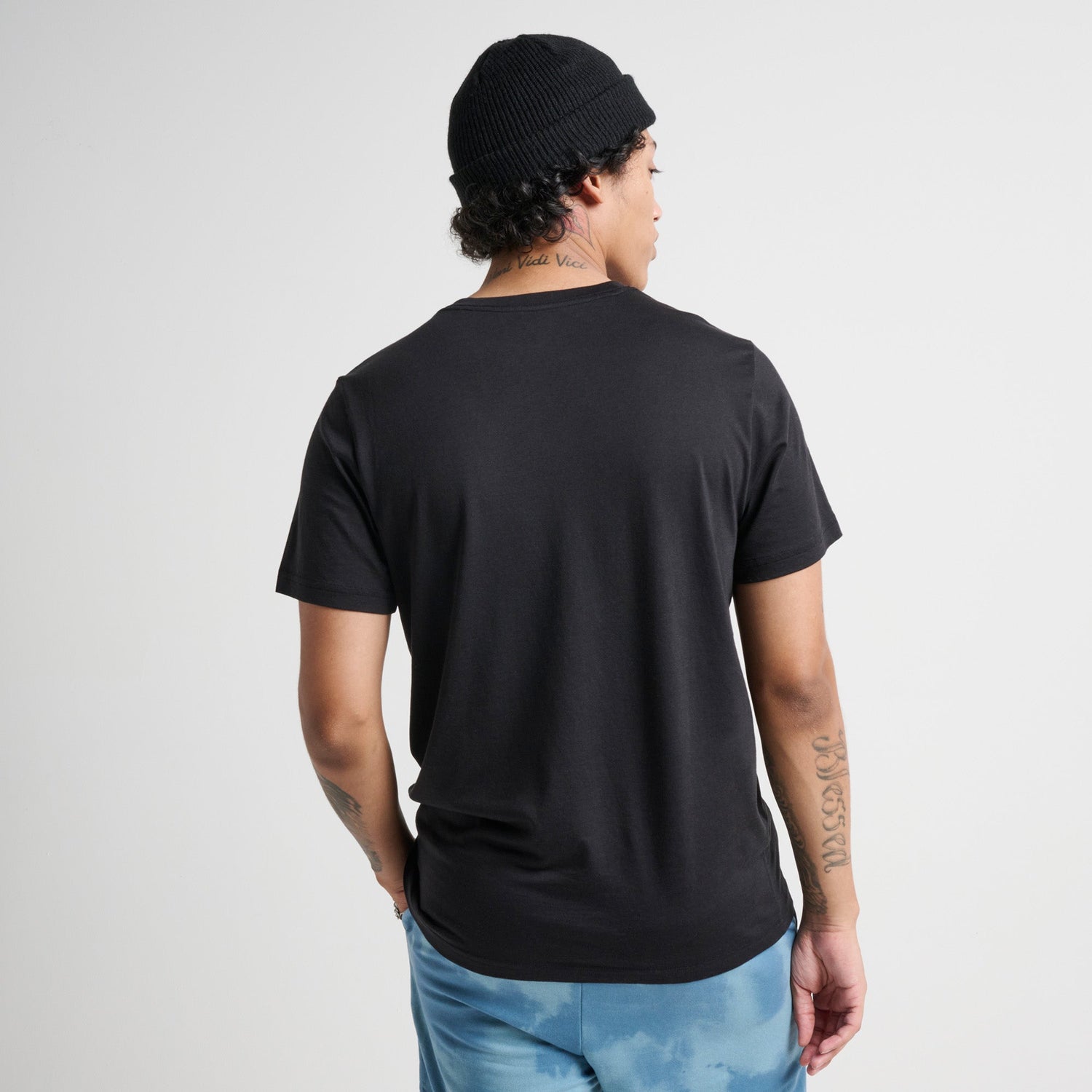 T-shirt Bertha noir de Stance | modèle