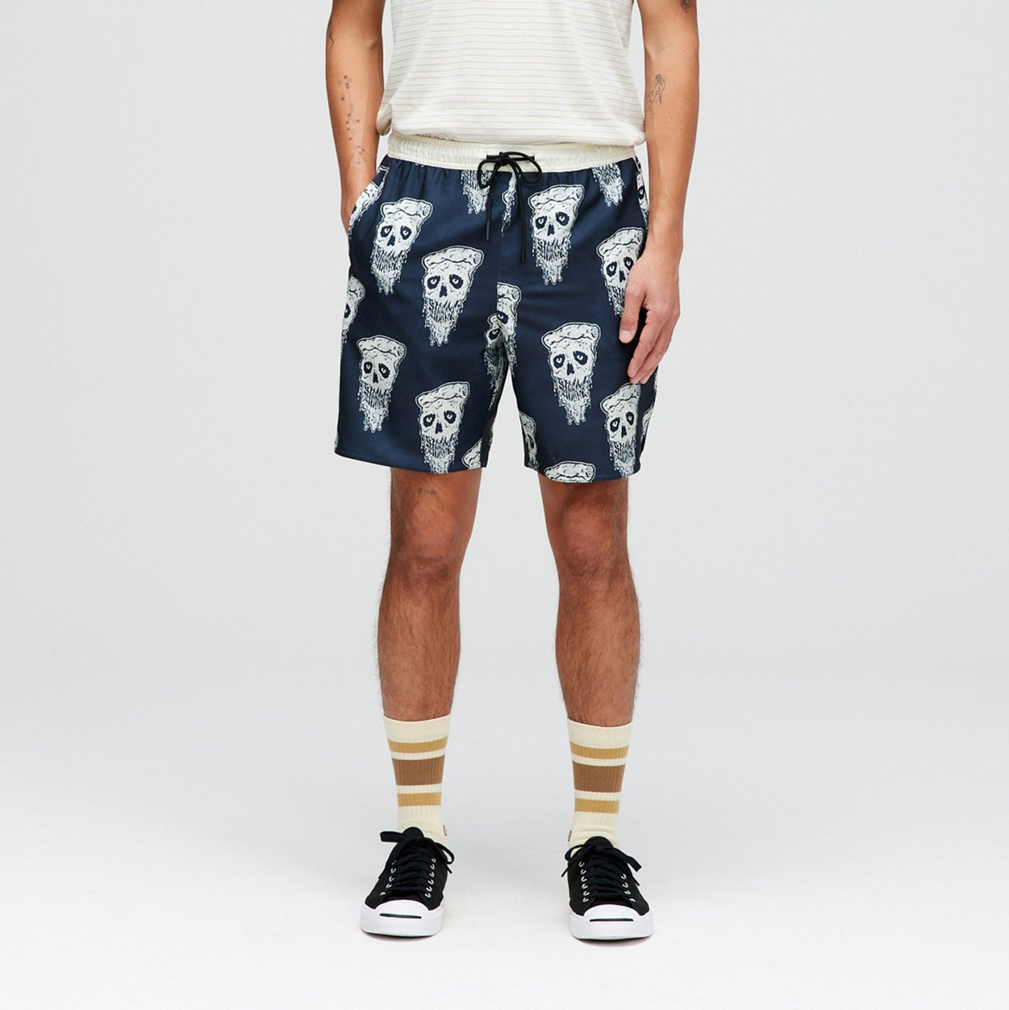 Short de sport blanc et noir Complex de Stance | modèle