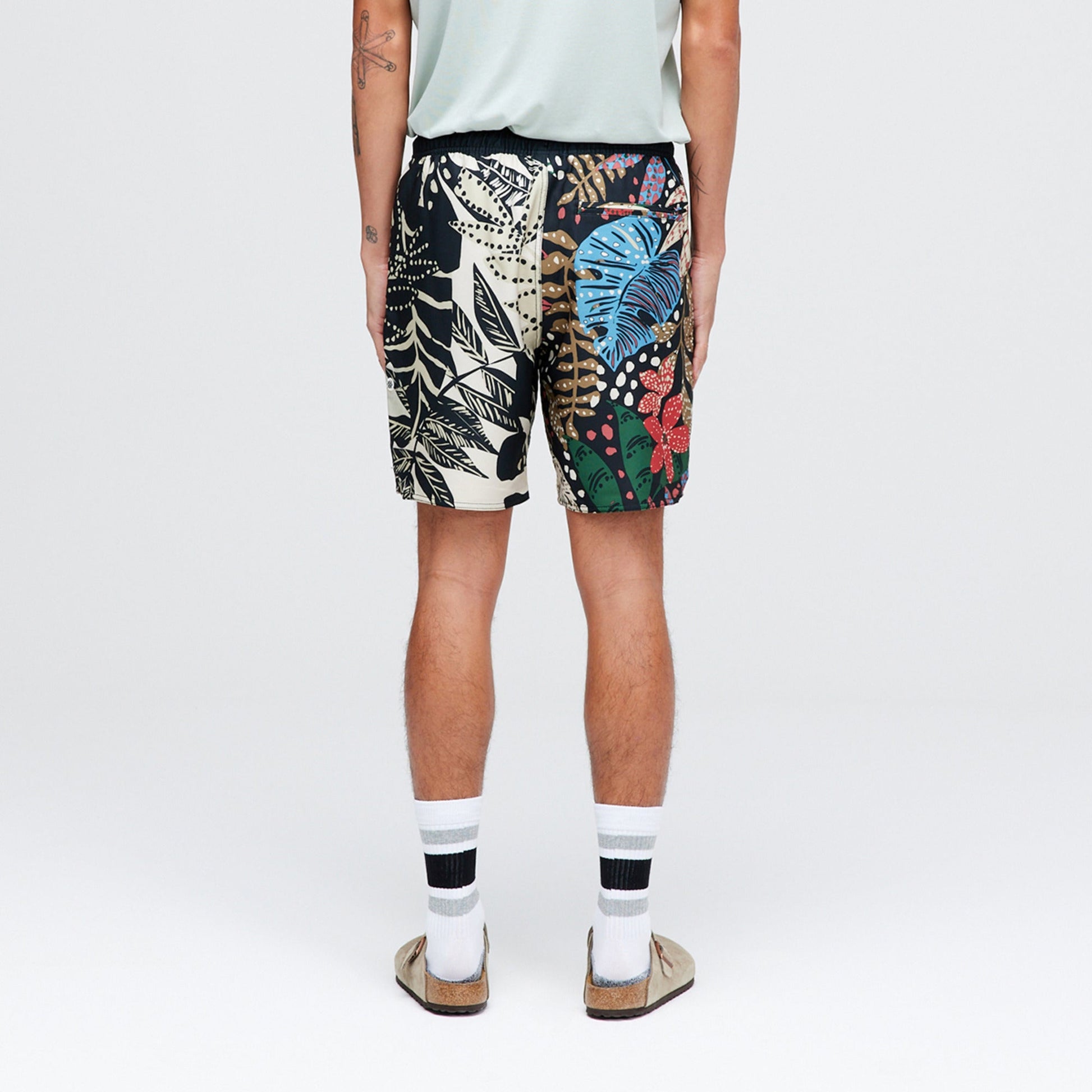 Short de sport Tropical Tide Complex de Stance | modèle